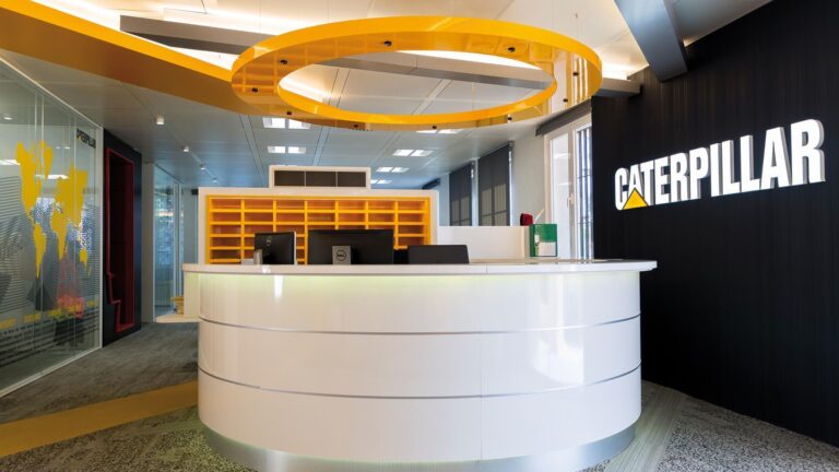 Caterpillar Software Engineering Job Openings